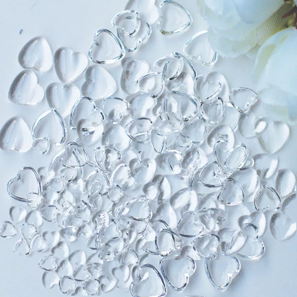 Strasuri decorative forma inima transparente dimensiuni asortate 150 buc
